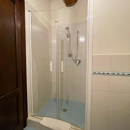 Aparthotel Country 4*